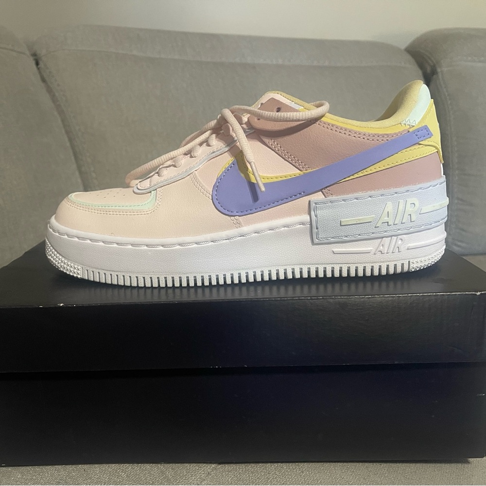 Women’s Nike Air Force 1 Shadow worn once!